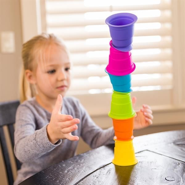 Тактильна Іграшка Fat Brain Toys Suction Kupz М'які чашки 6 шт. (F183ML) F183ML фото