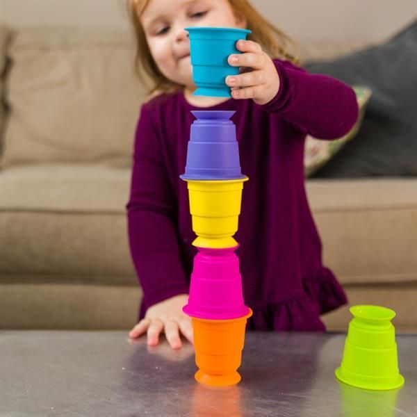 Тактильна Іграшка Fat Brain Toys Suction Kupz М'які чашки 6 шт. (F183ML) F183ML фото