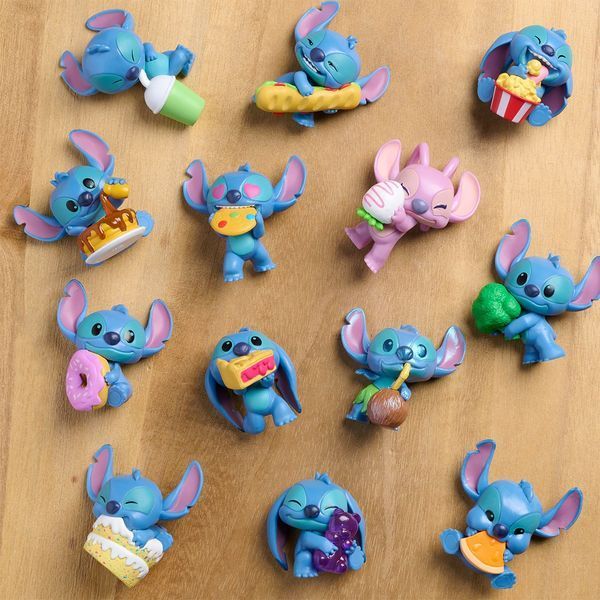 Фігурка-сюрприз у капсулі Stitch - Стіч зі смаколиками 46288 фото